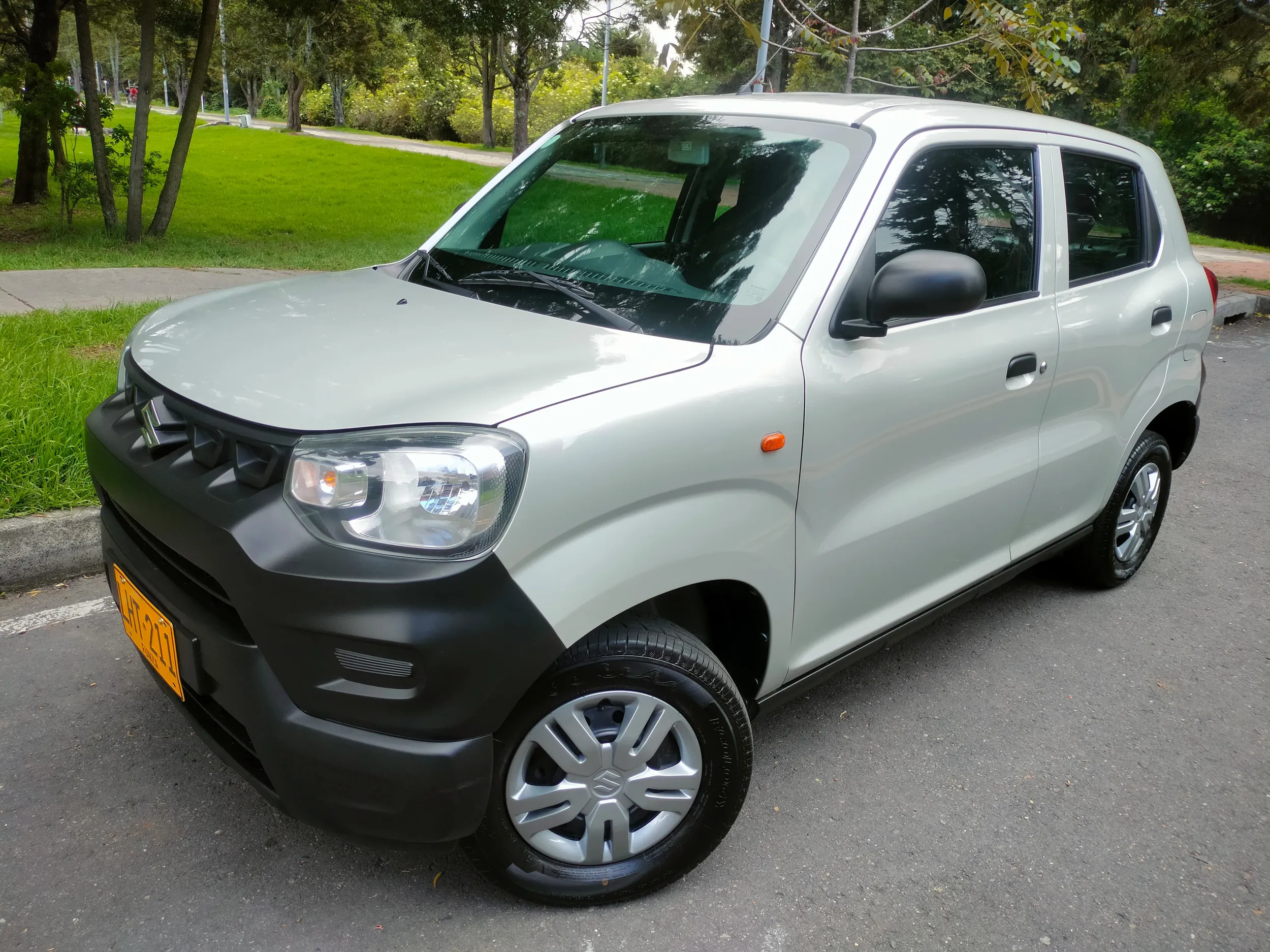 SUZUKI S.PRESSO 2023