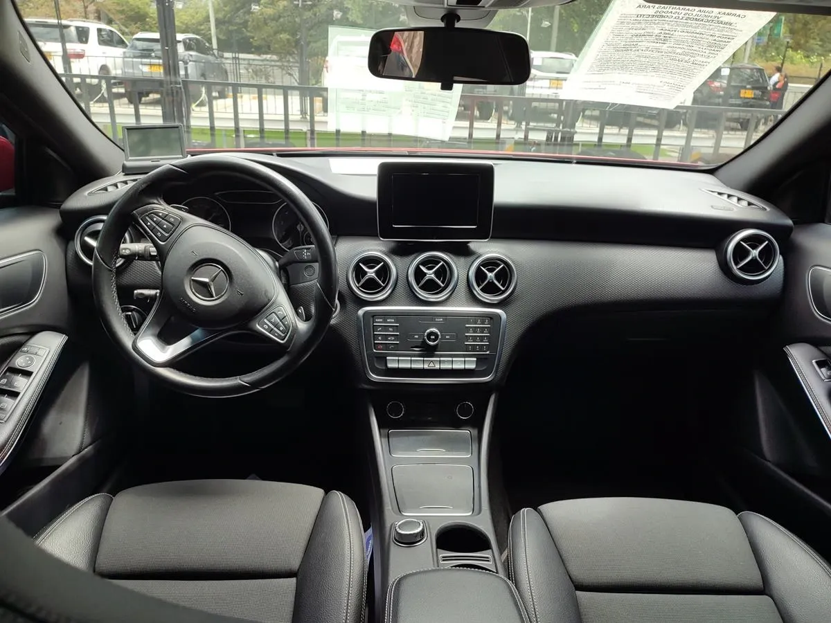 MERCEDES BENZ A 200 [W169] 2017