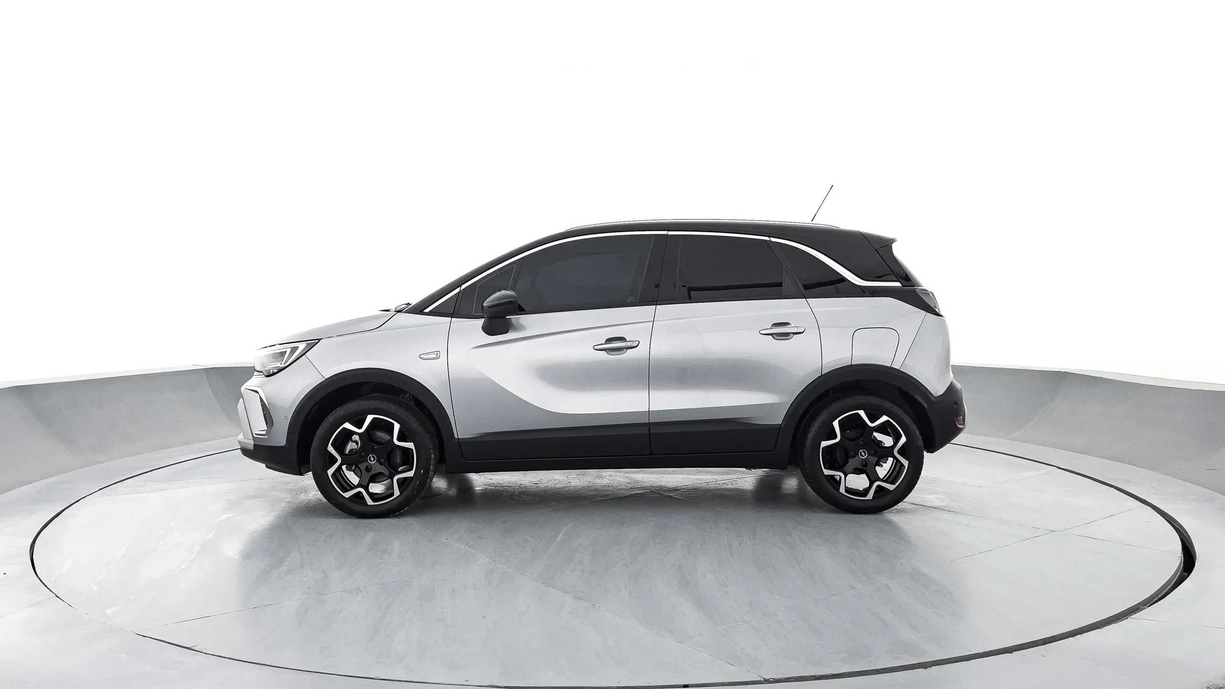 OPEL CROSSLAND 2023