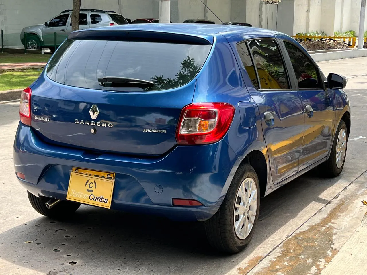 RENAULT SANDERO 2017