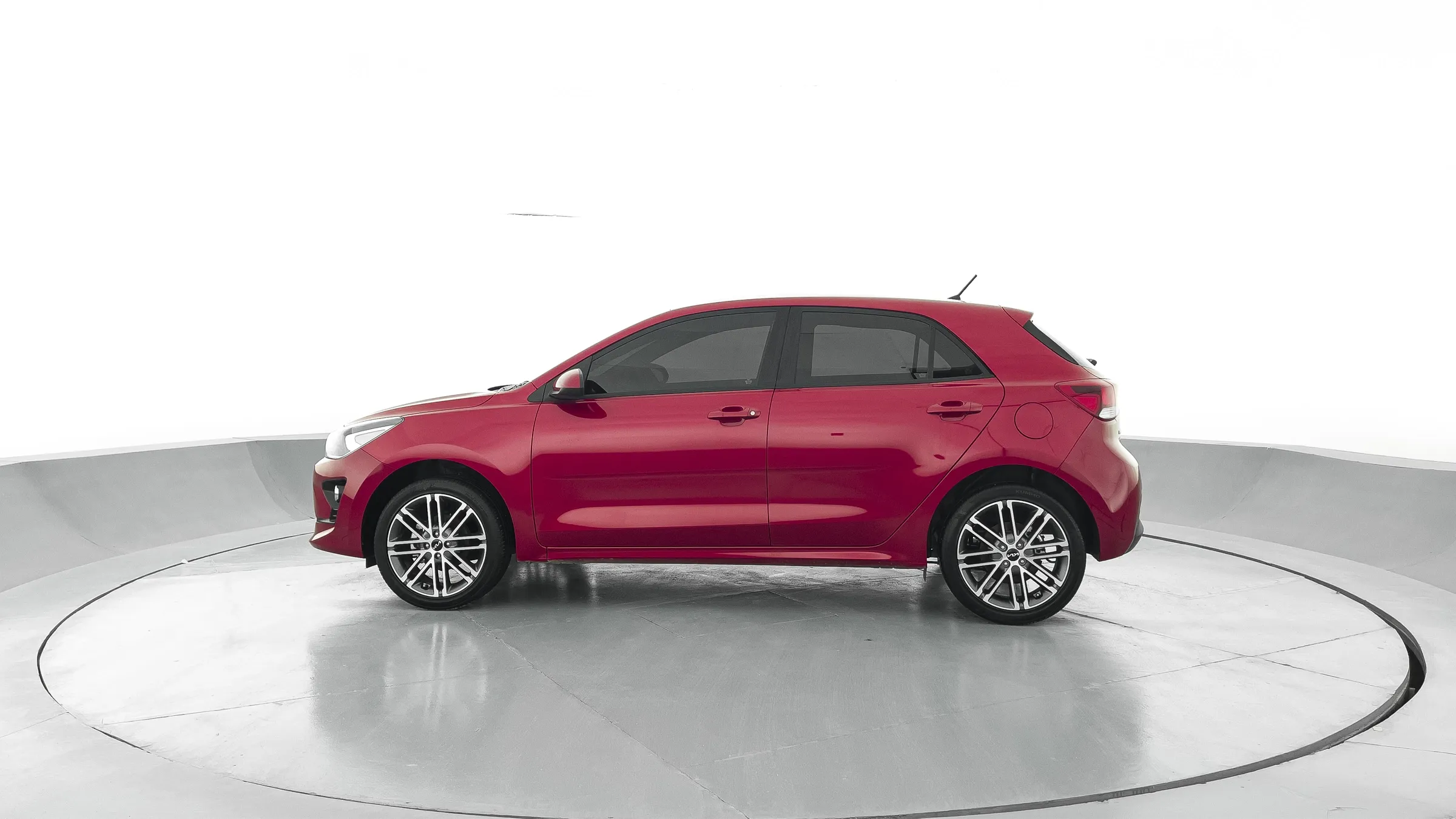 KIA RIO 2023