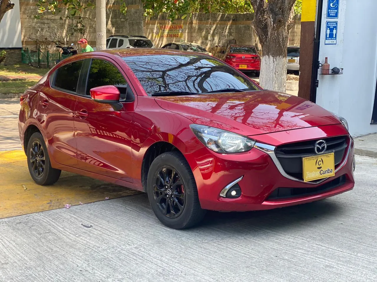 MAZDA 2 2020