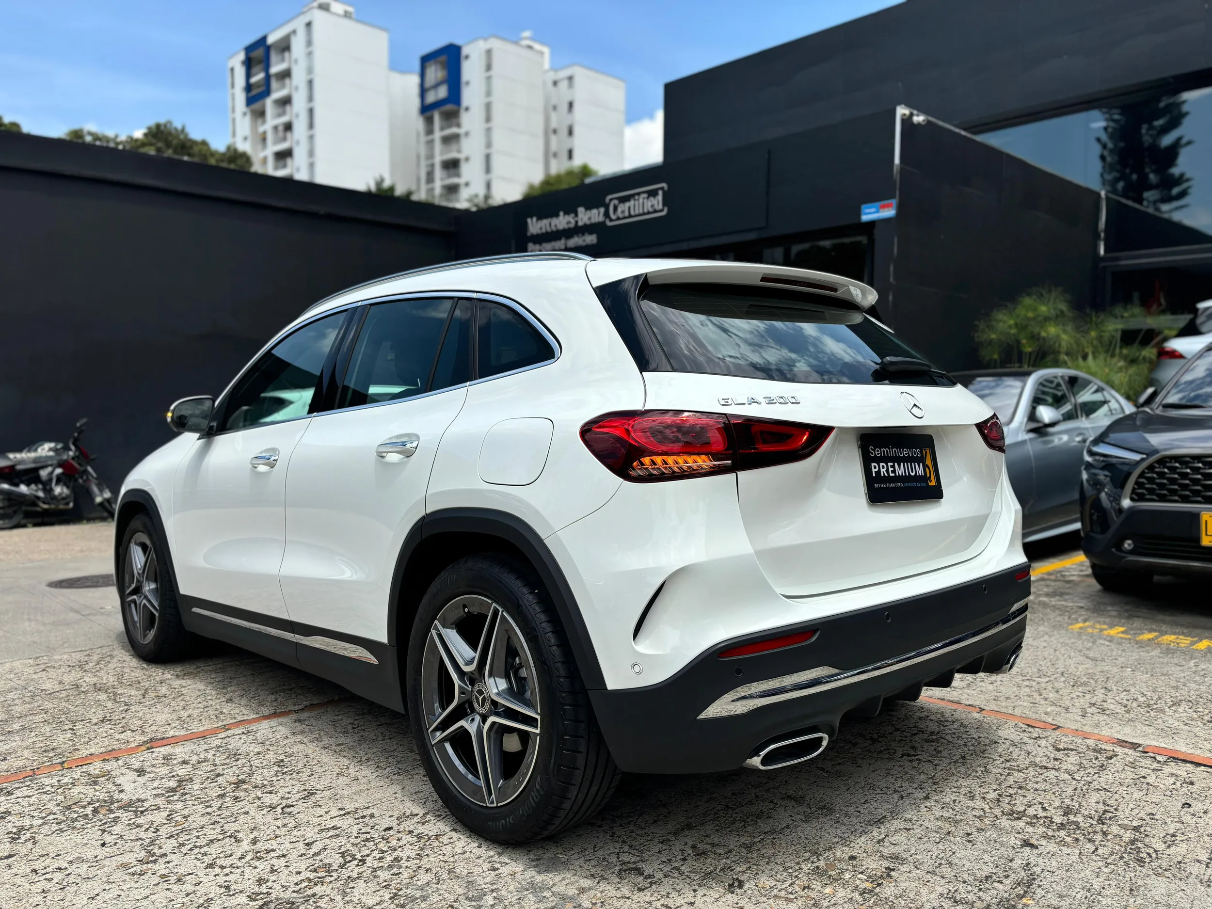 MERCEDES BENZ GLA 200 [H247] AMG LINE 2023