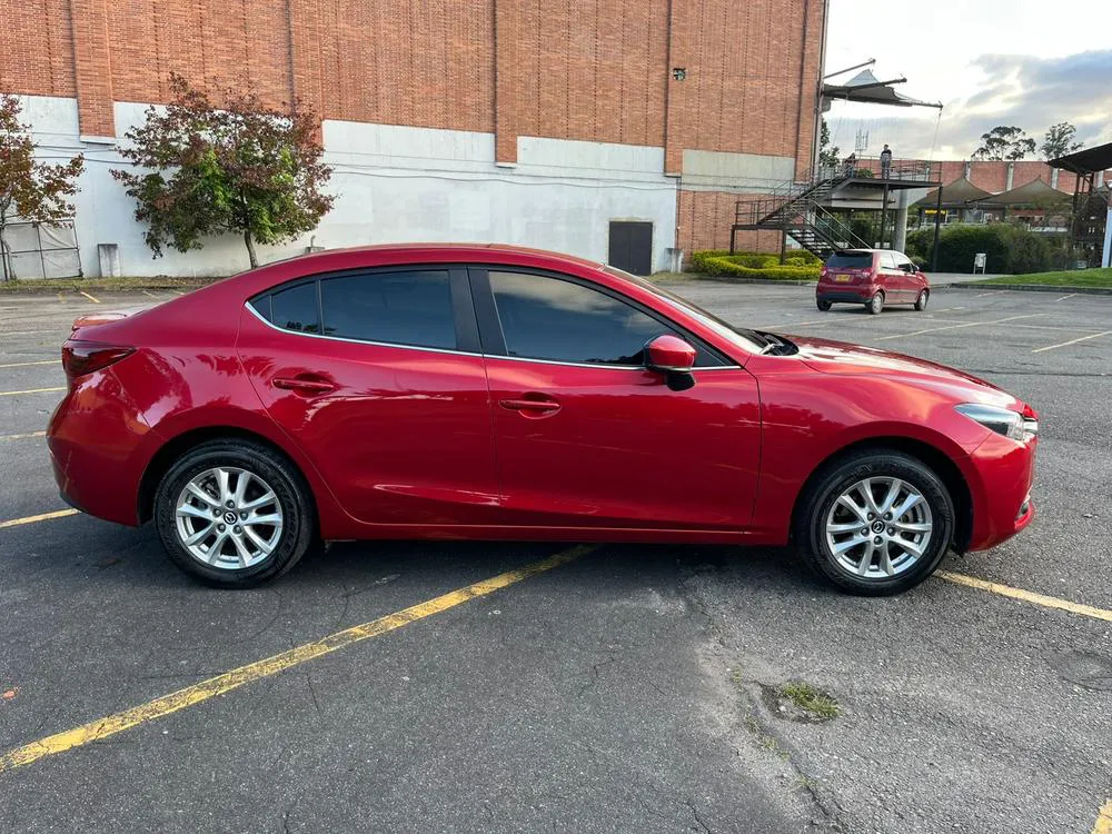 MAZDA 3 [3] TOURING 2019