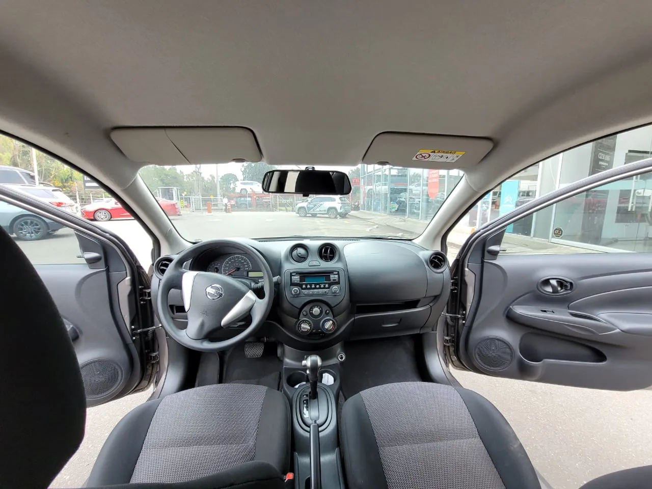 NISSAN VERSA 2021