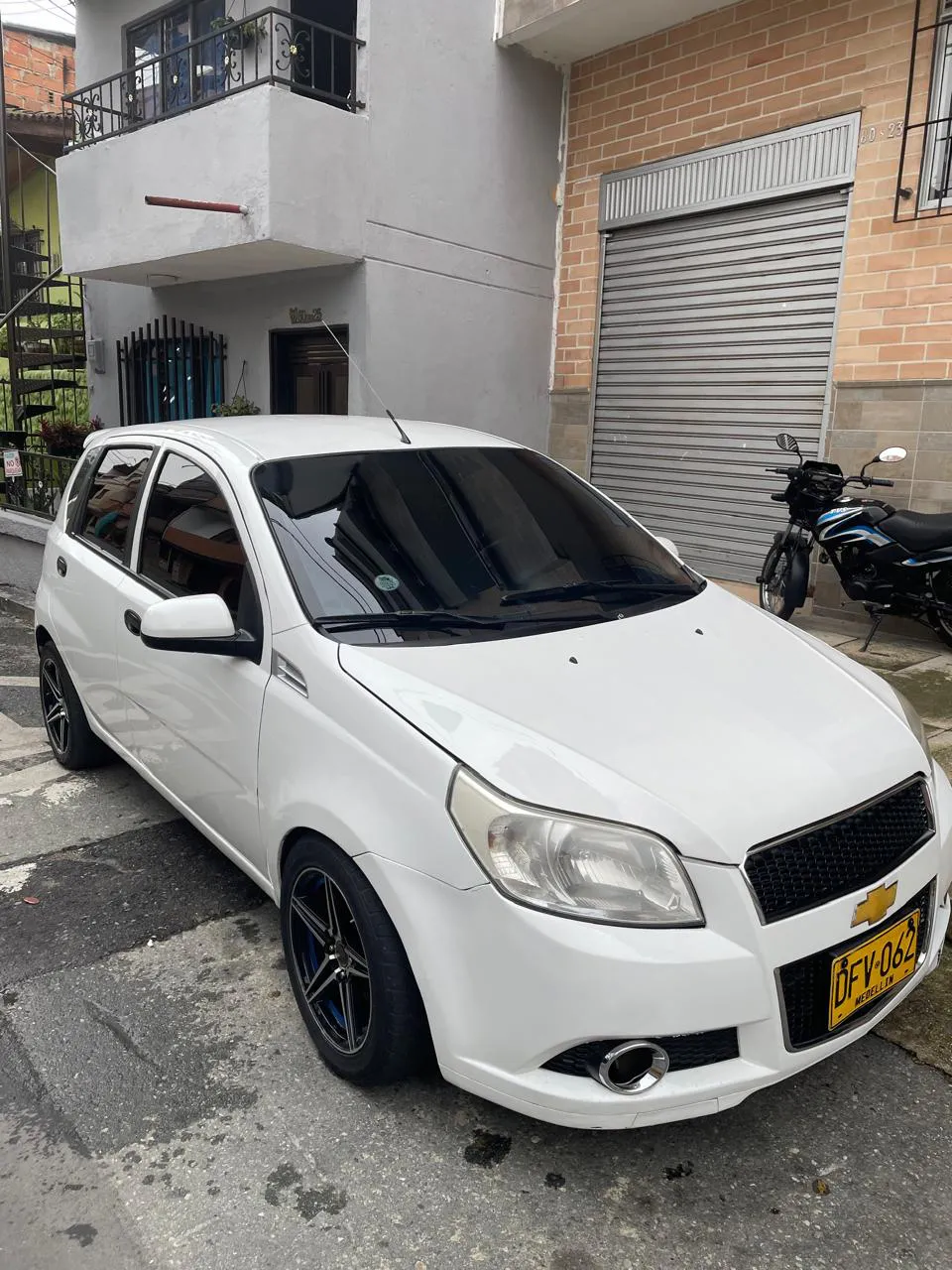 CHEVROLET AVEO 2012