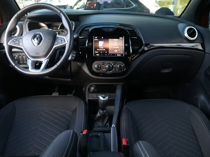 RENAULT CAPTUR ZEN 2023