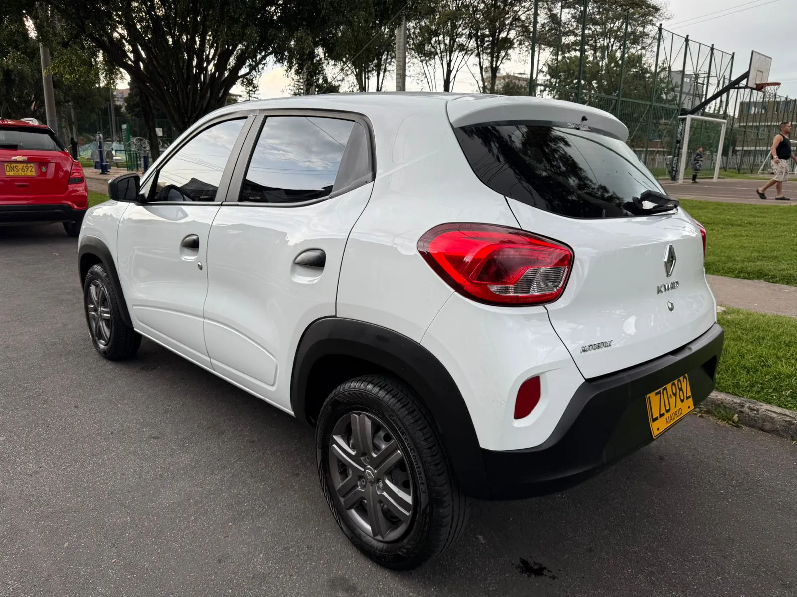 RENAULT KWID 2024