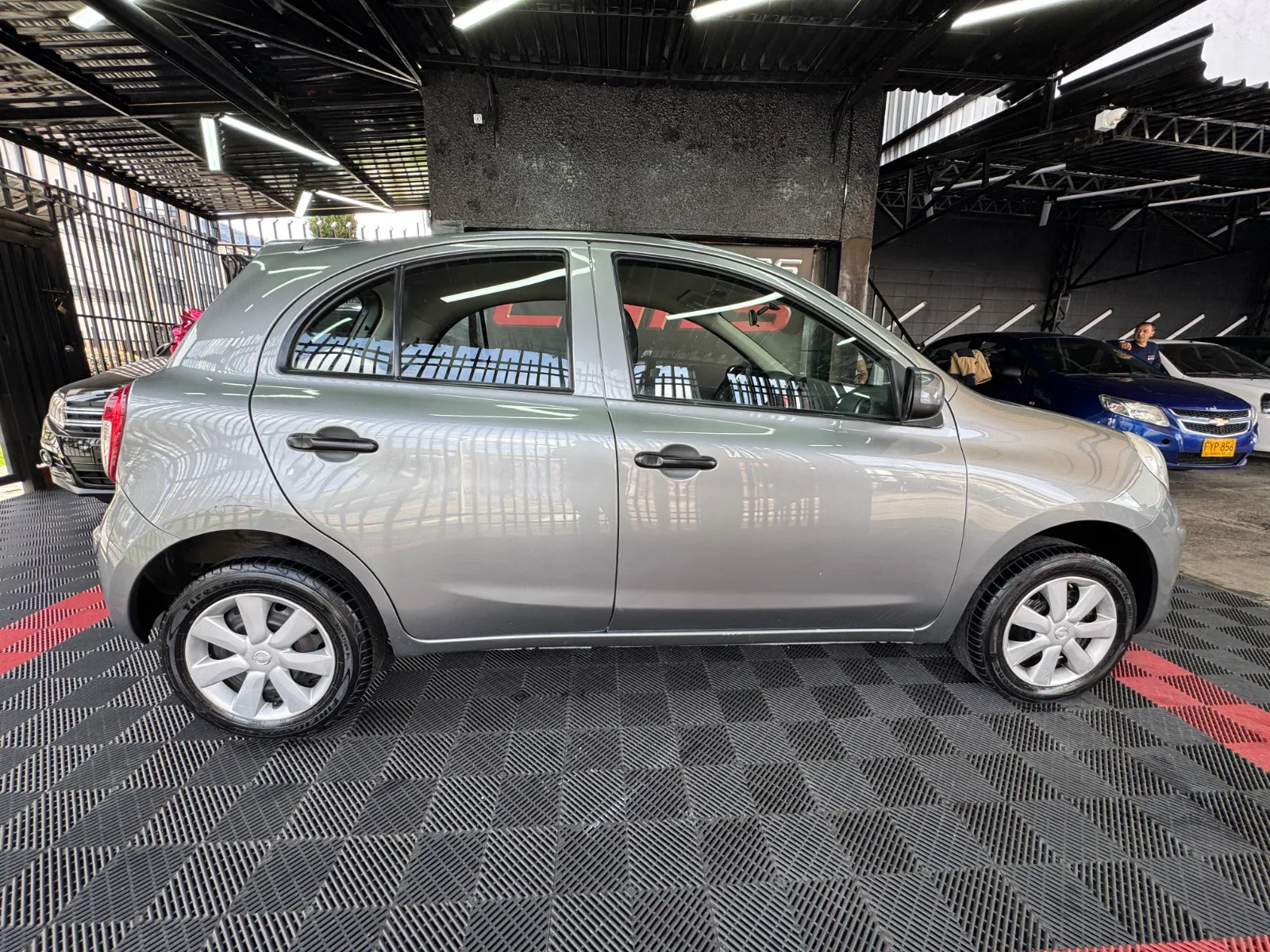 NISSAN MARCH SENSE 2013