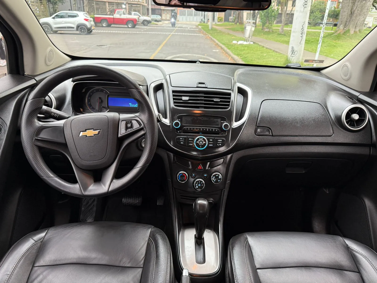 CHEVROLET TRACKER LS 2015