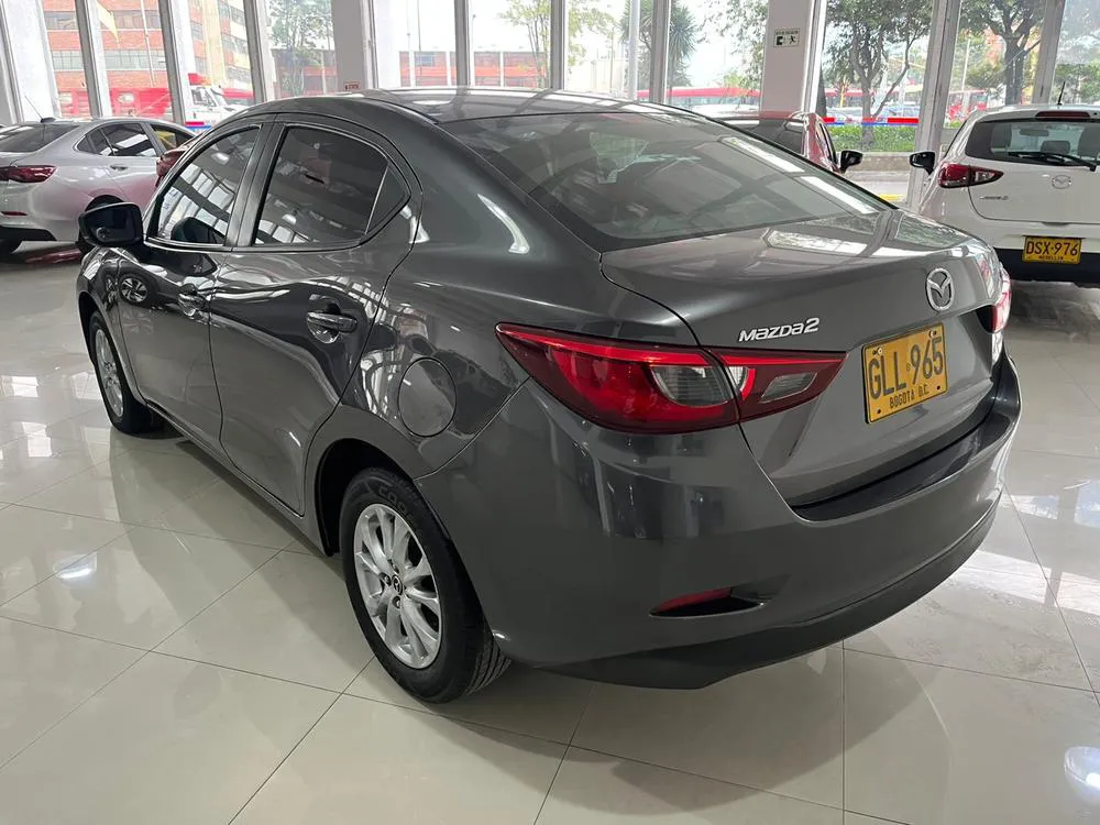 MAZDA 2 [2] TOURING SEDAN 2020