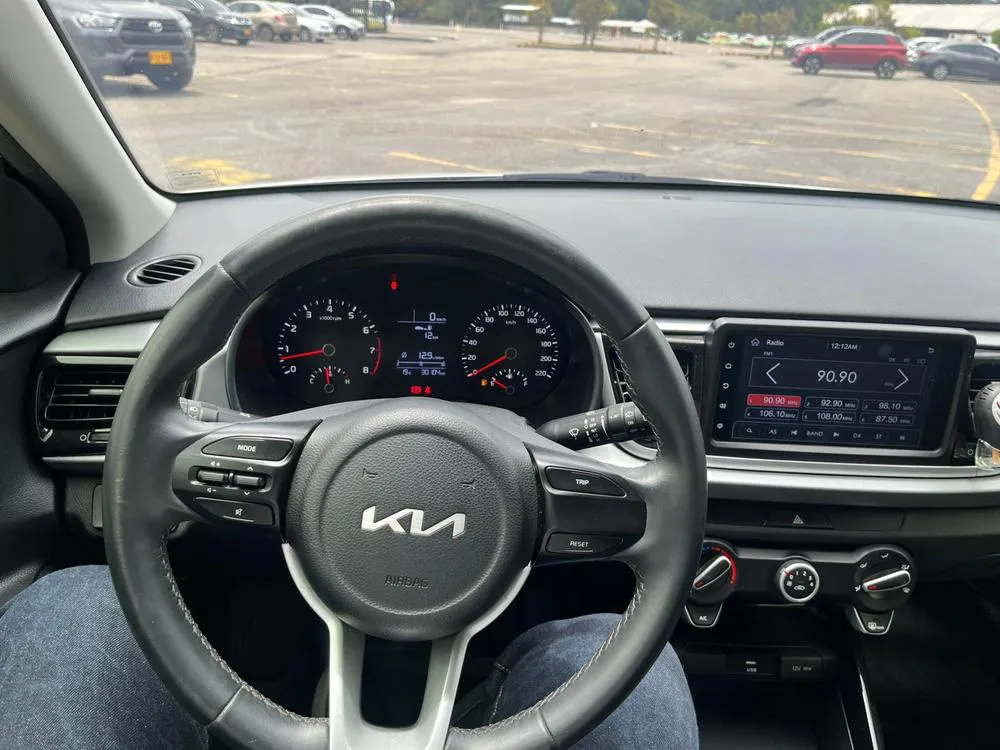 KIA RIO VIBRANT [FL] 2023