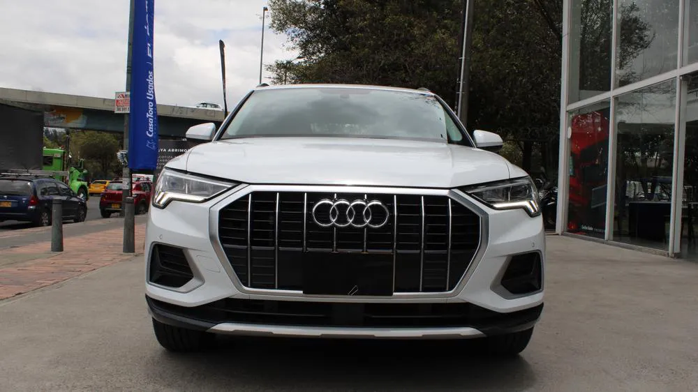 AUDI Q3 [FL] 1.4 TFSI AMBITION 2023