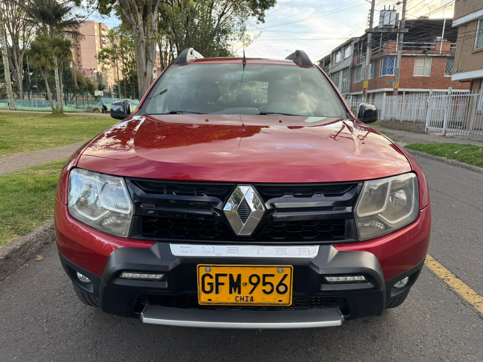 RENAULT DUSTER 2020