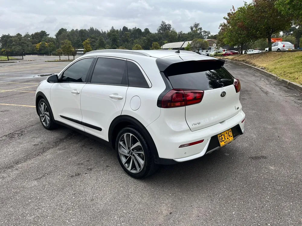 KIA NIRO ZENITH 2020