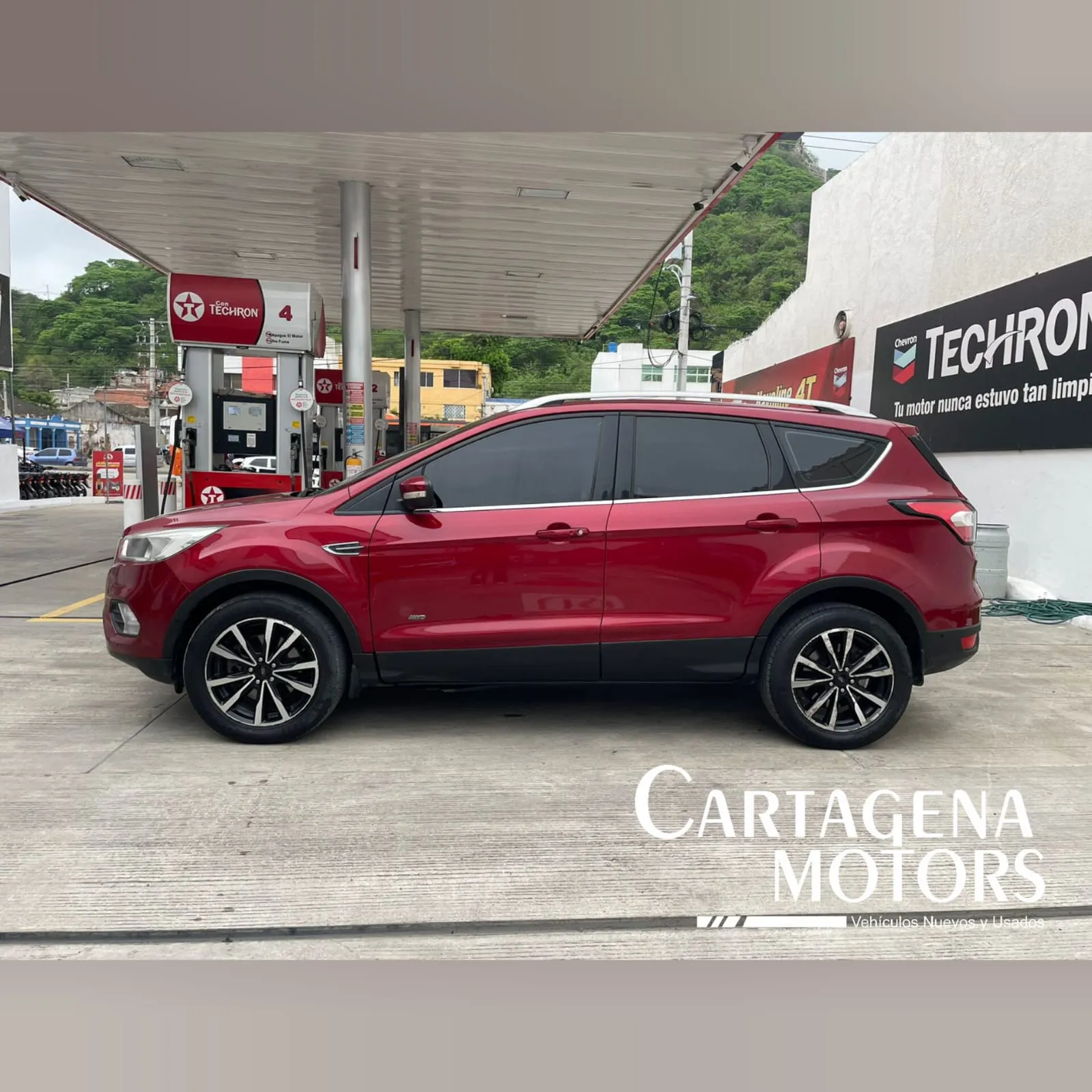 FORD ESCAPE TITANIUM 2017