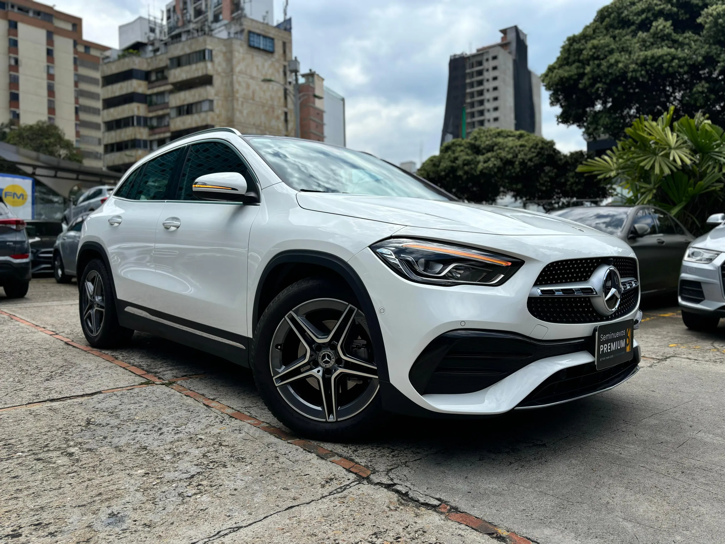 MERCEDES BENZ GLA 200 [H247] AMG LINE 2023