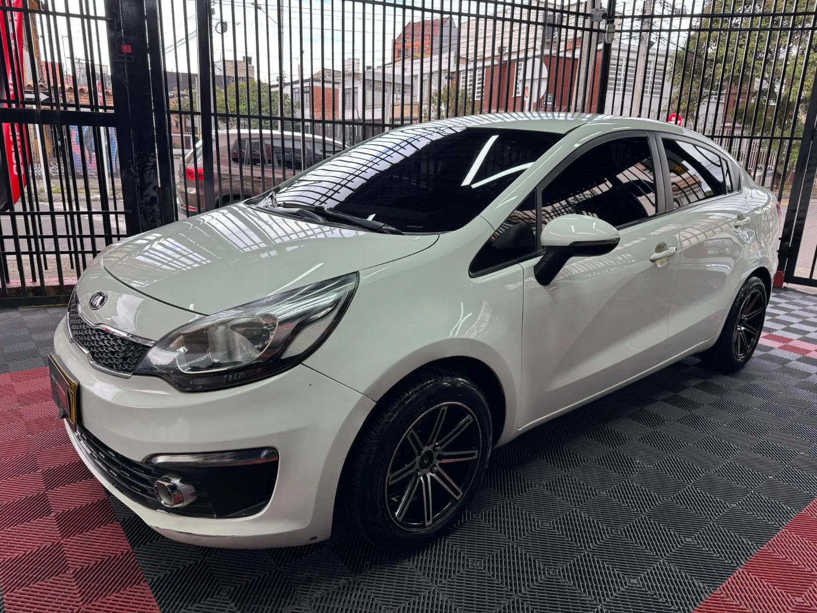 KIA RIO 2017