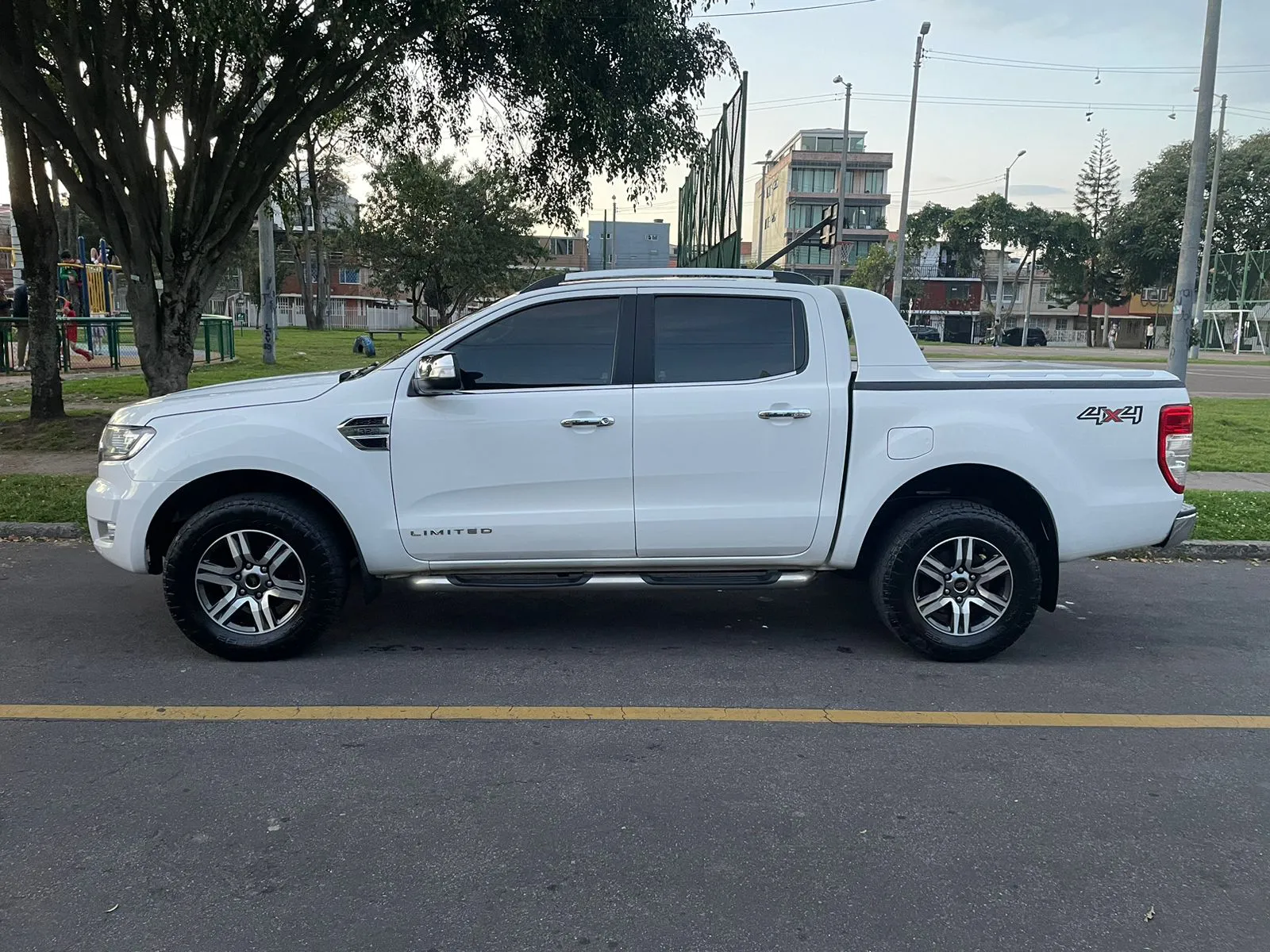 FORD RANGER LIMITED 2019