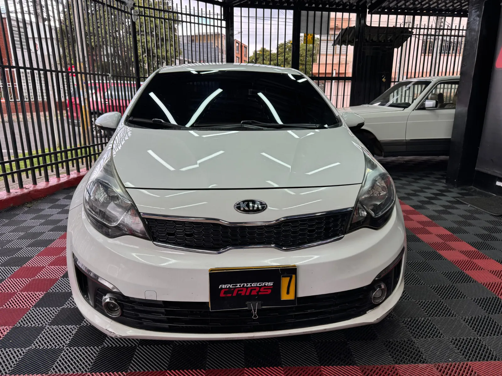 KIA RIO 2017