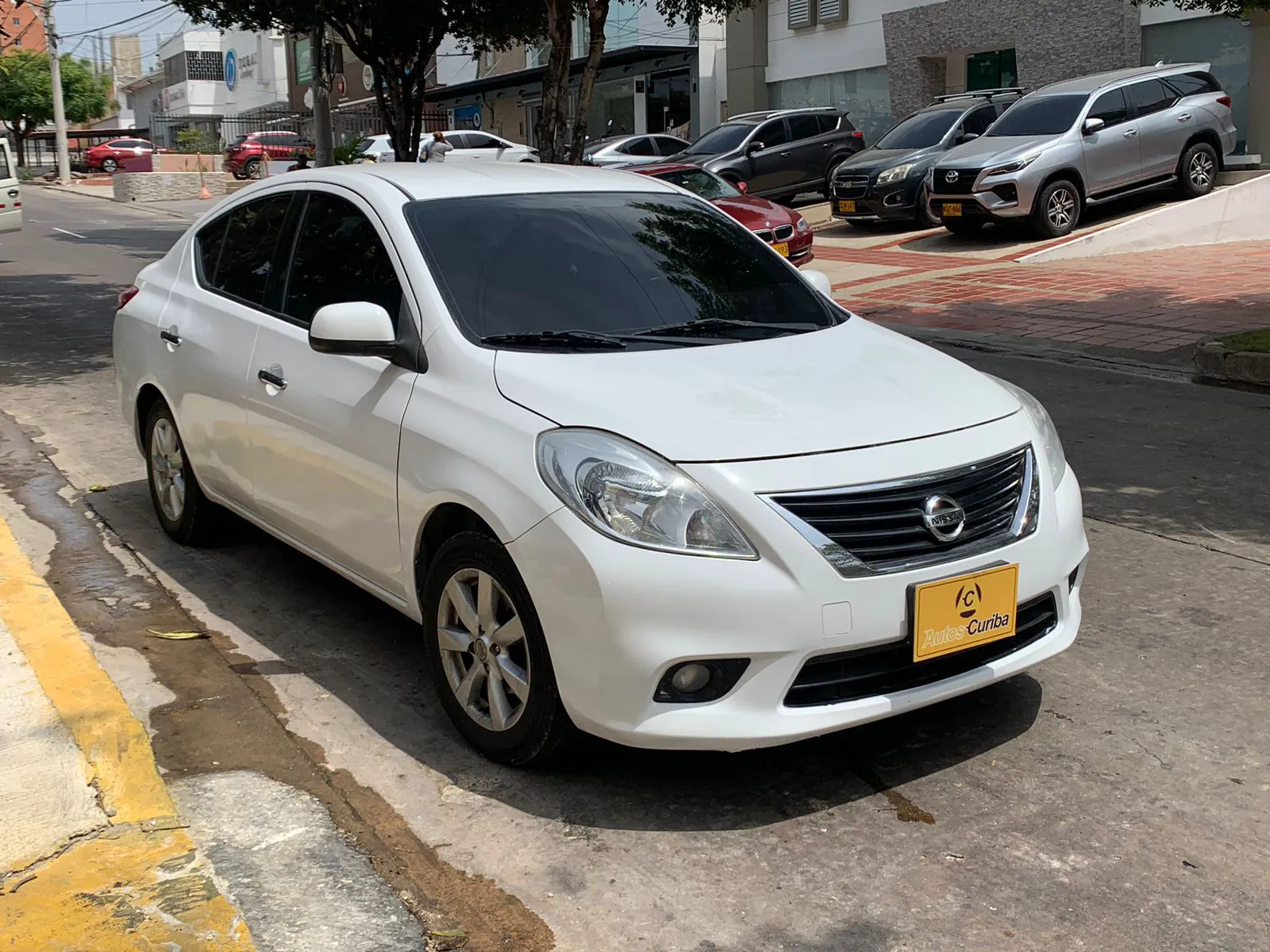 NISSAN VERSA 2013