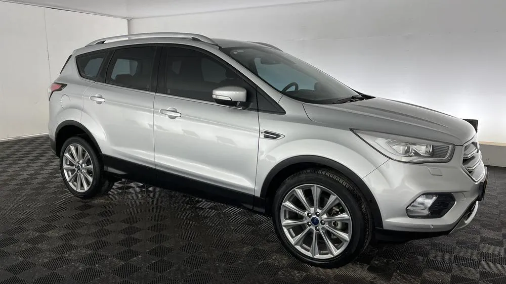 FORD ESCAPE [4] TITANIUM 2020