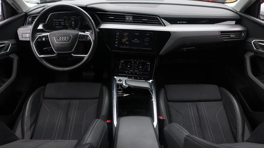 AUDI Q8 E-TRON 55 QUATTRO PRESTIGE 2024