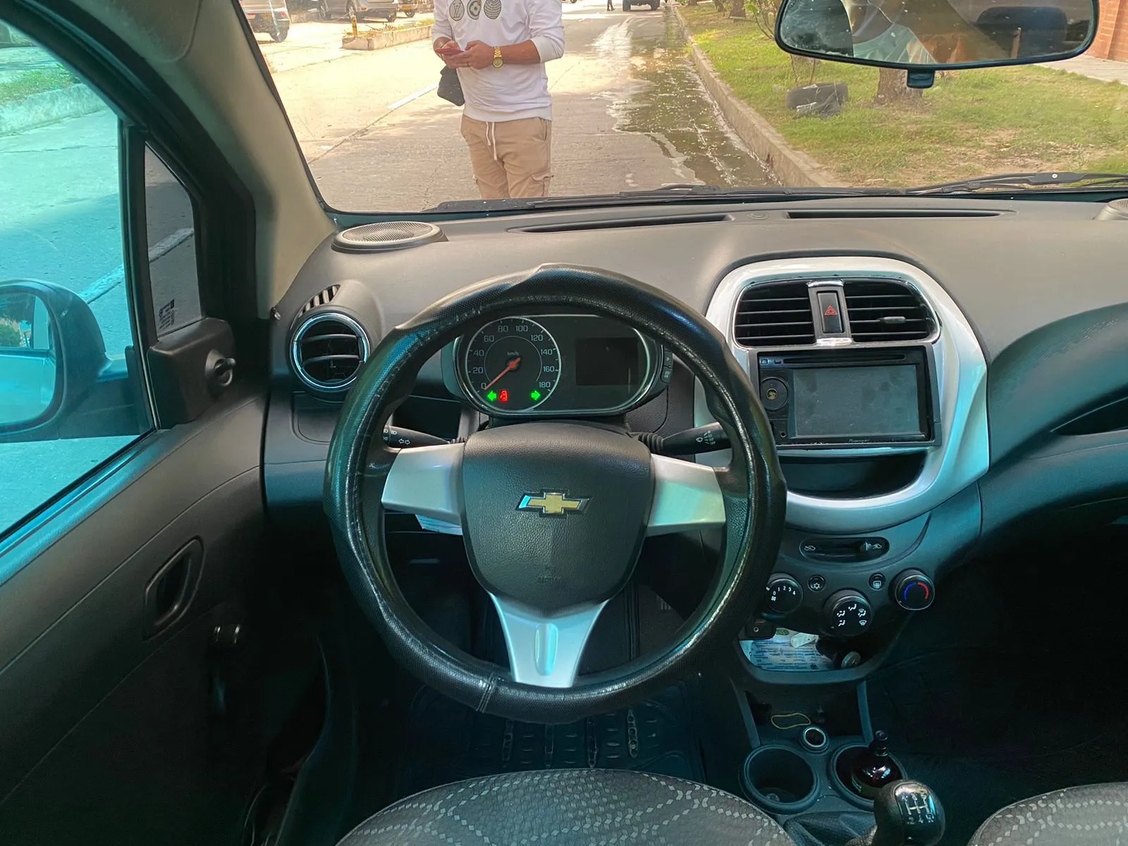 CHEVROLET BEAT 2019