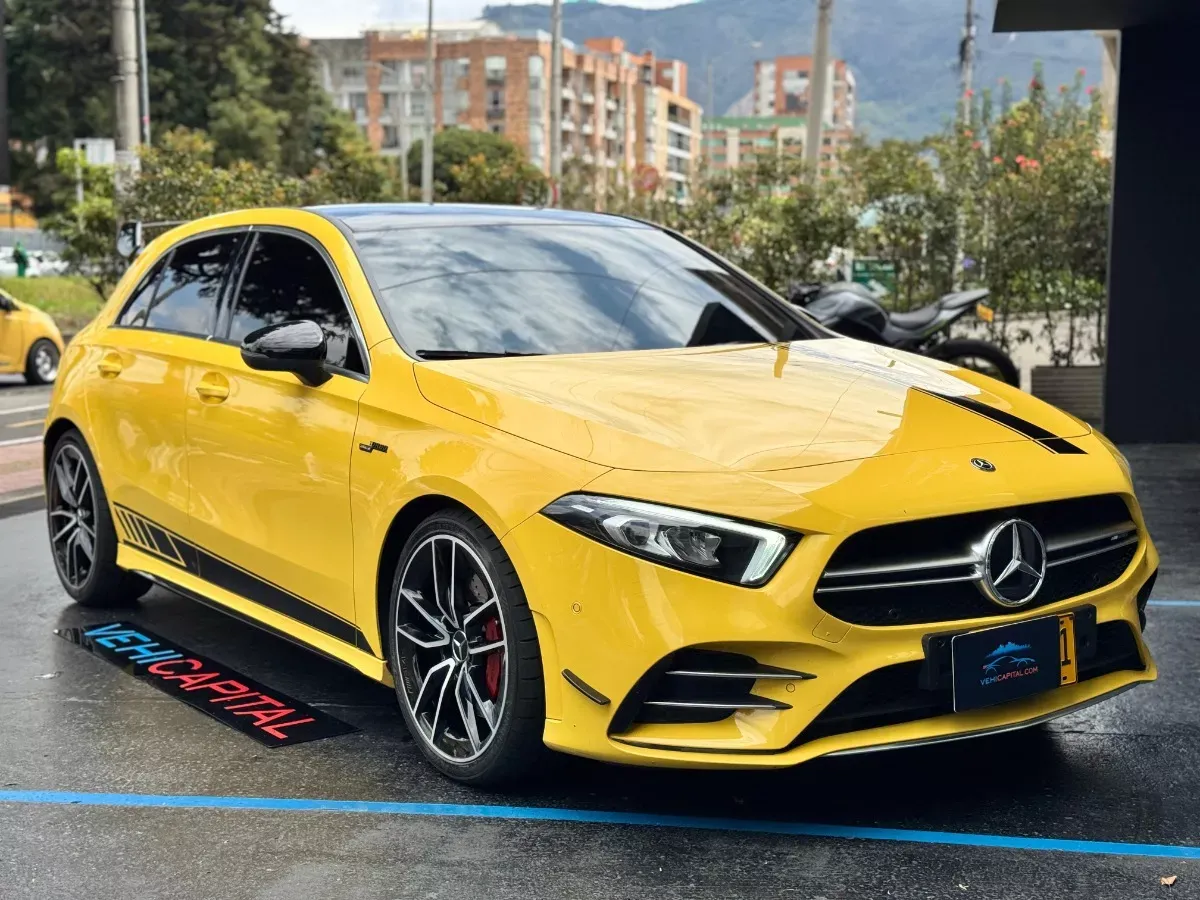 MERCEDES BENZ A 35 AMG 2021