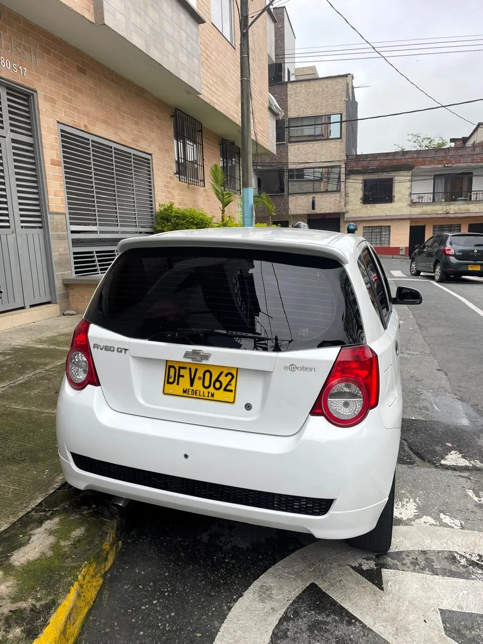 CHEVROLET AVEO 2012