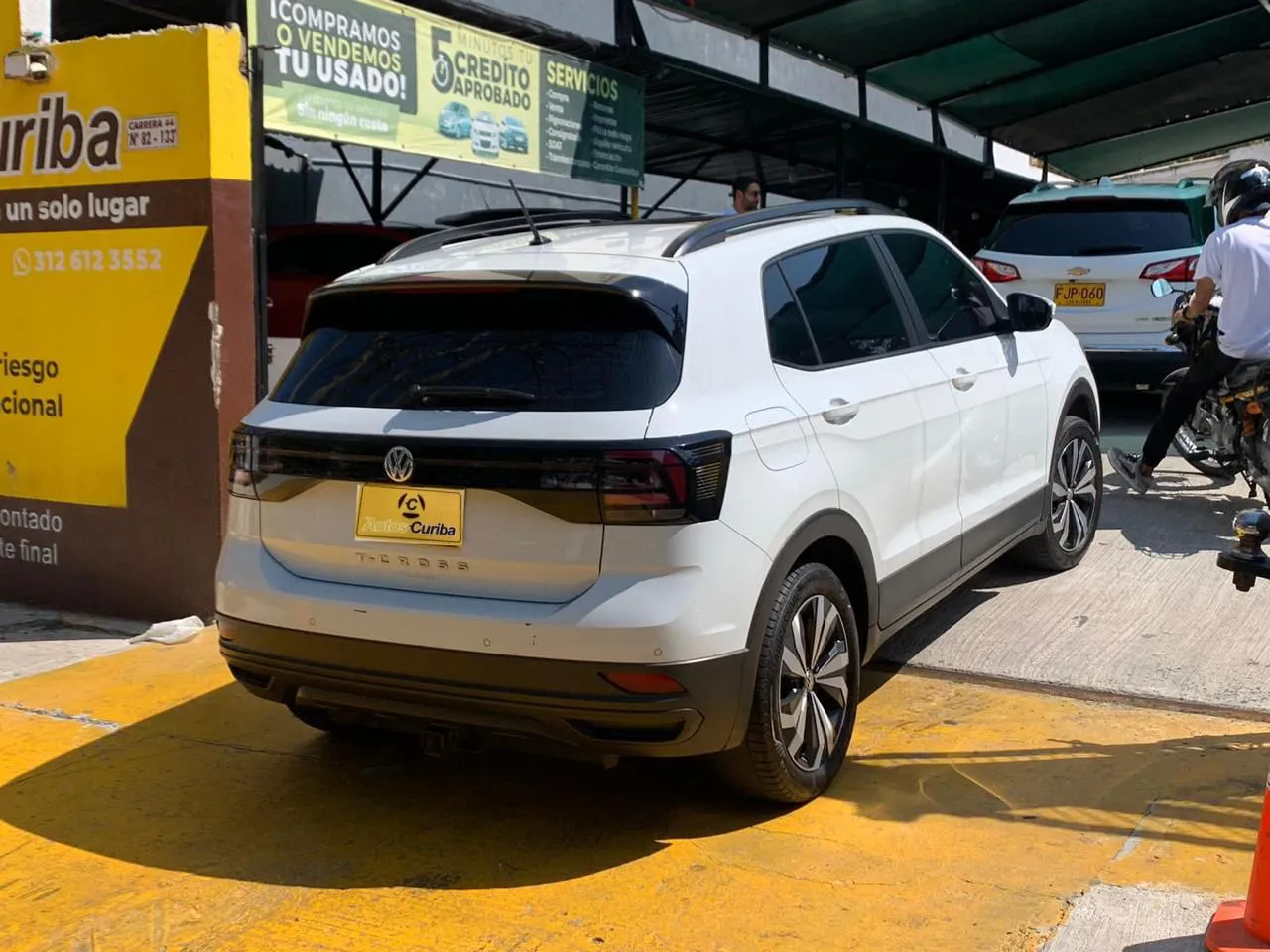 VOLKSWAGEN T-CROSS 2021