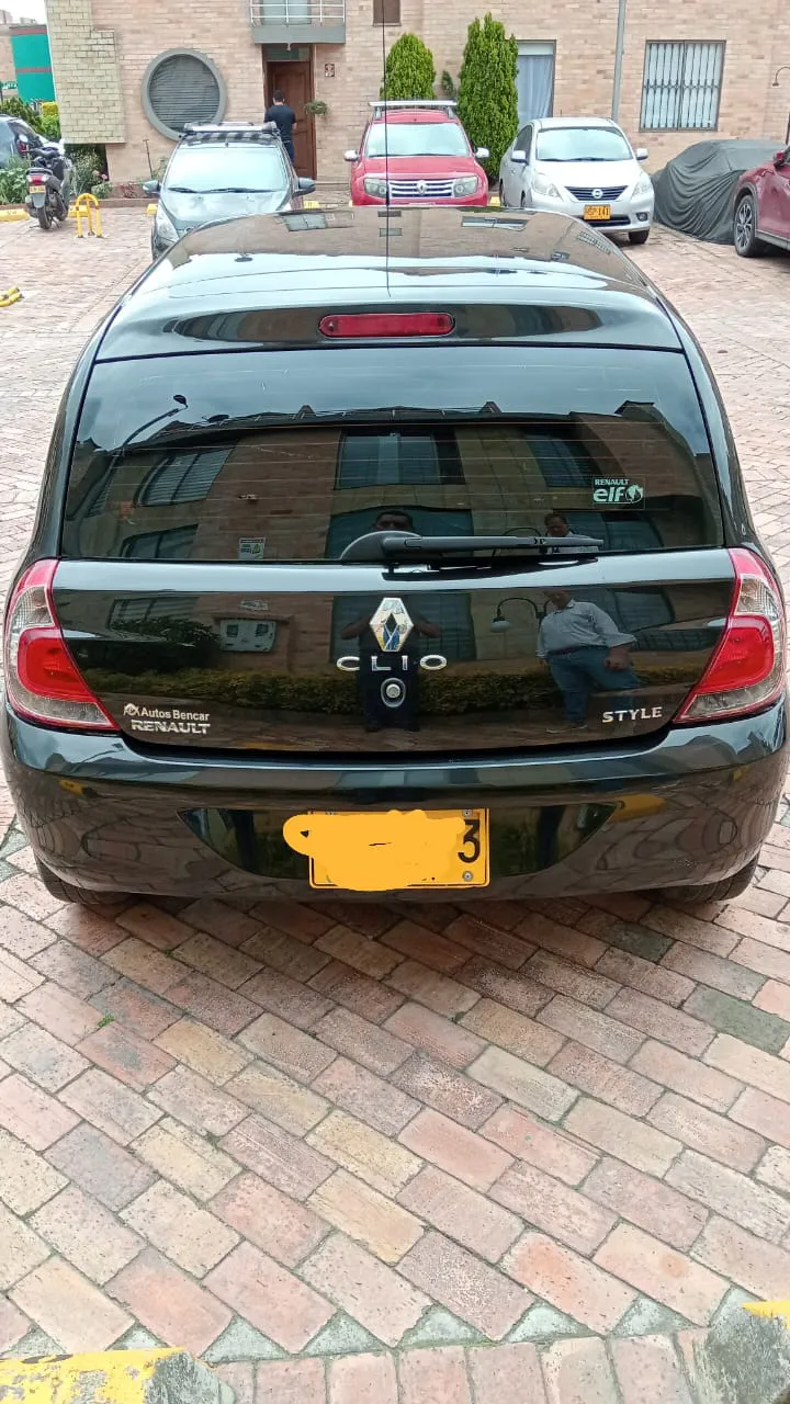 RENAULT CLIO III STYLE CA 2016