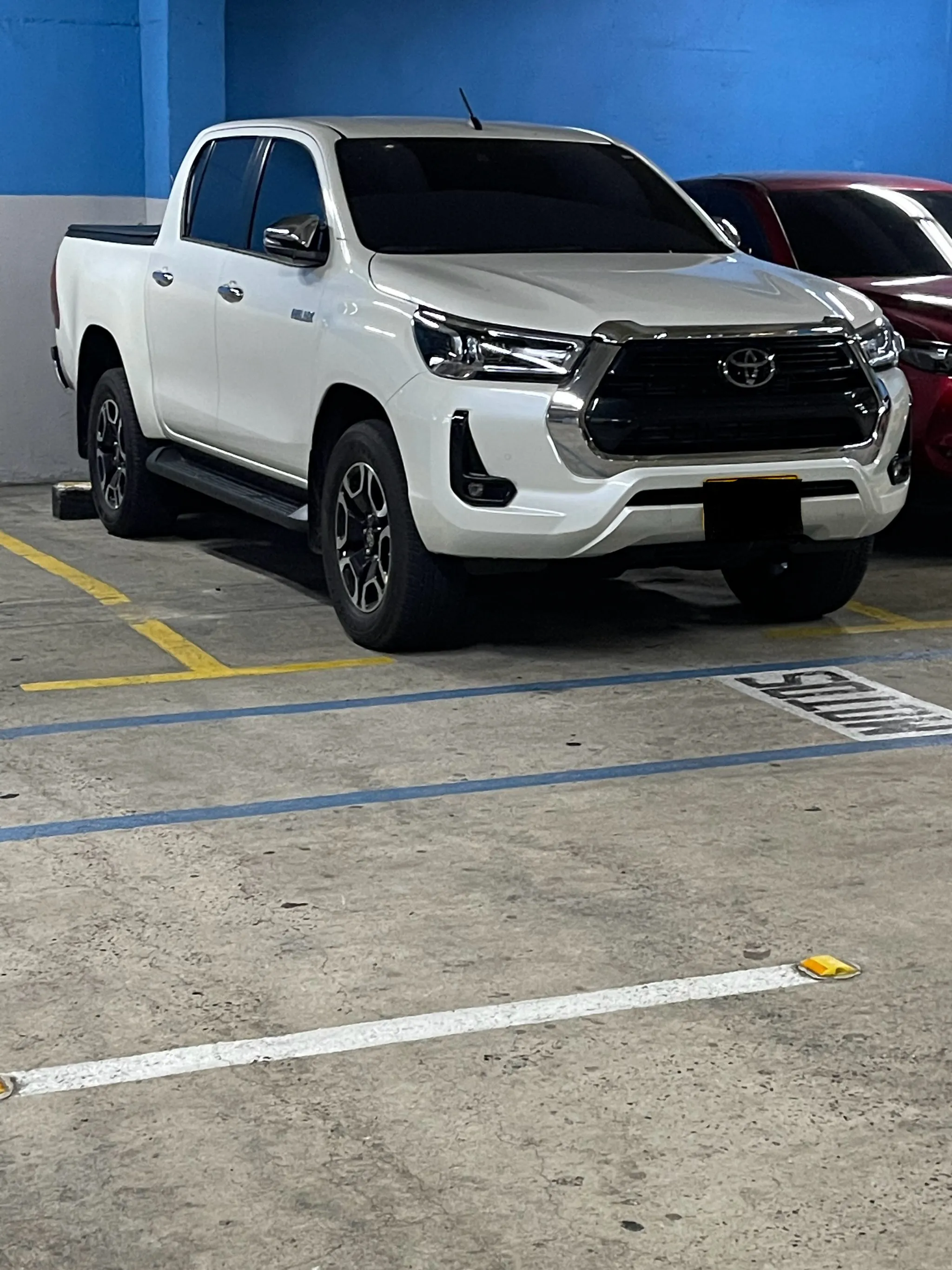 TOYOTA HILUX 2022