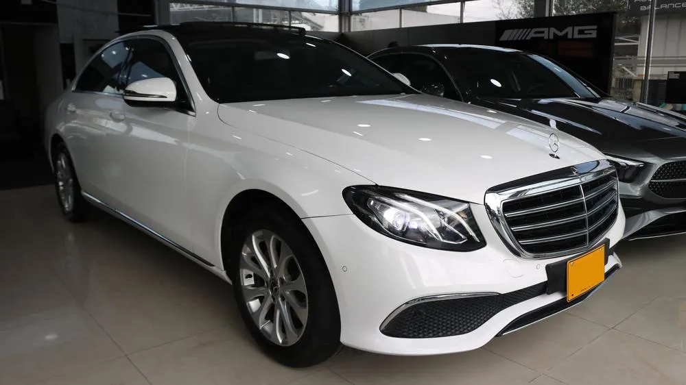 MERCEDES BENZ E 200 [W213] EXCLUSIVE 2018