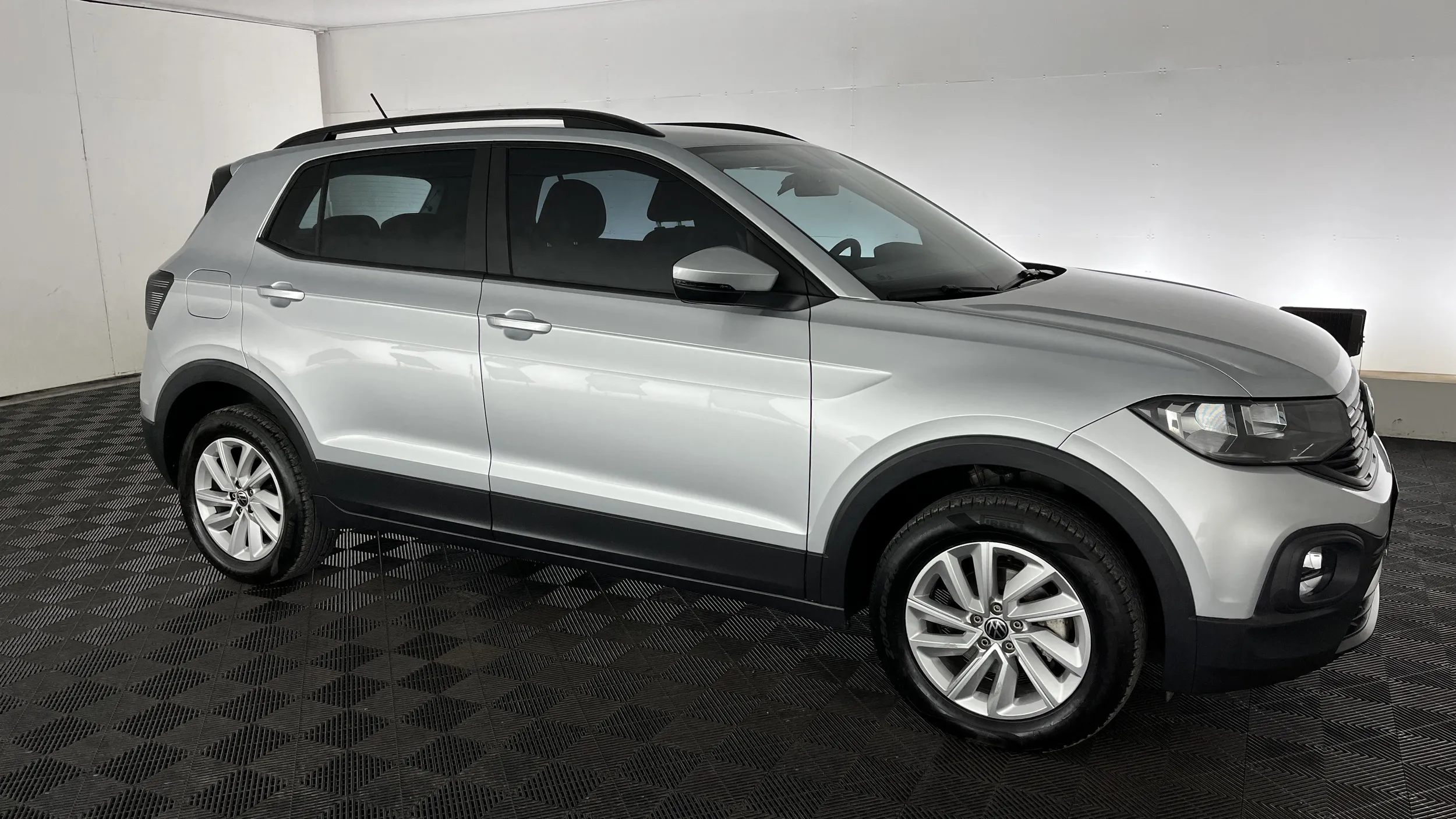 VOLKSWAGEN T-cross TREDNLINE 2023