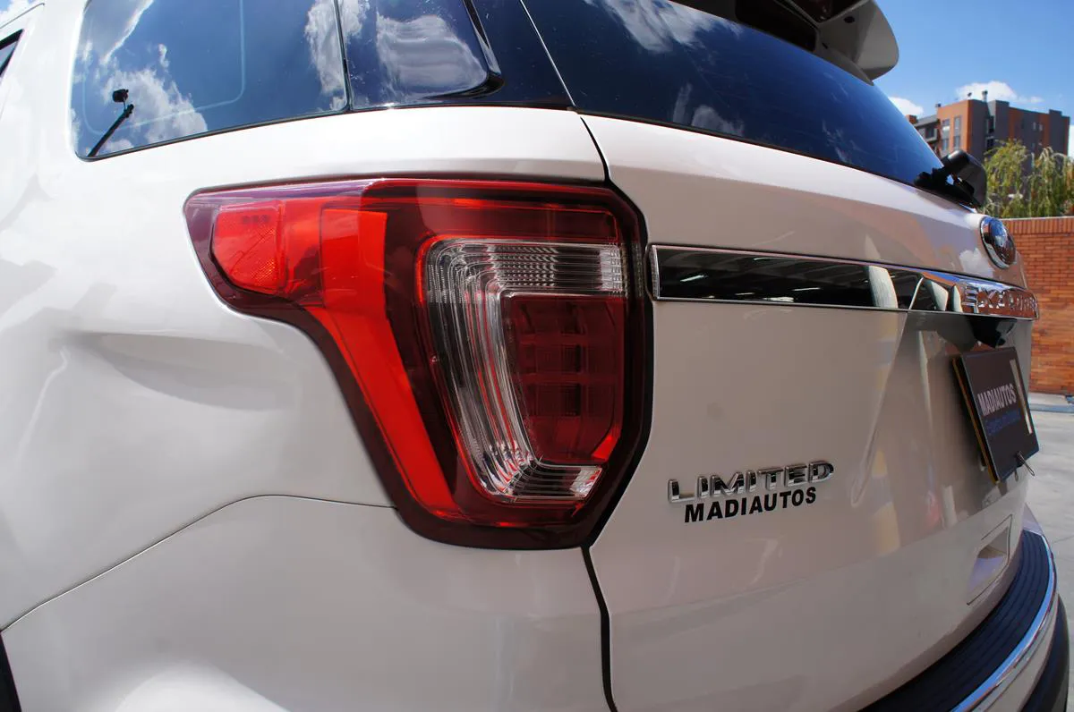 FORD EXPLORER LIMITED 2019