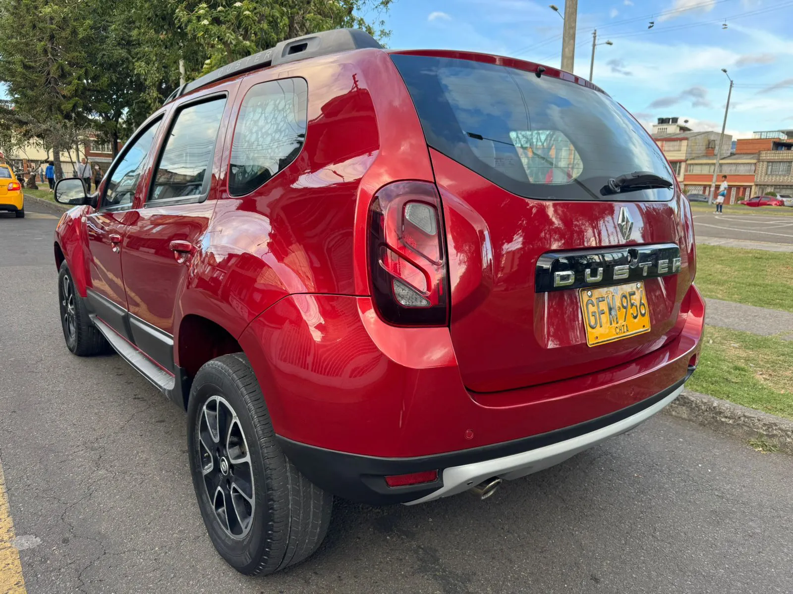 RENAULT DUSTER 2020