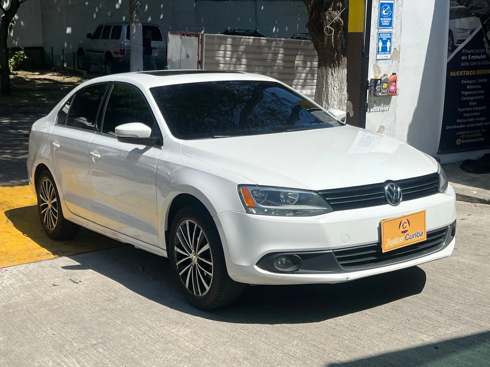 VOLKSWAGEN JETTA 2012