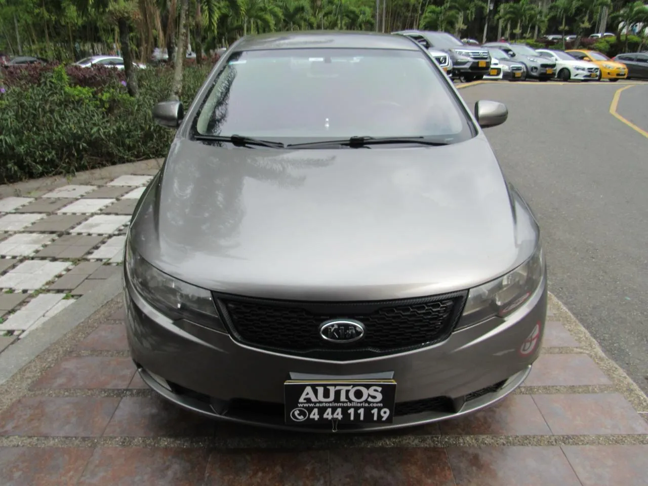 KIA CERATO 2011