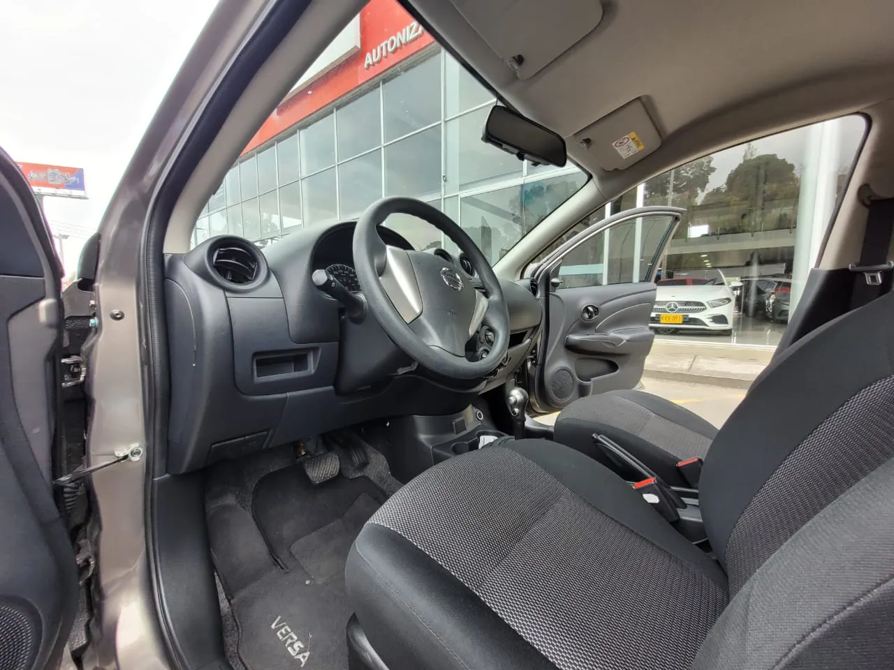 NISSAN VERSA 2021