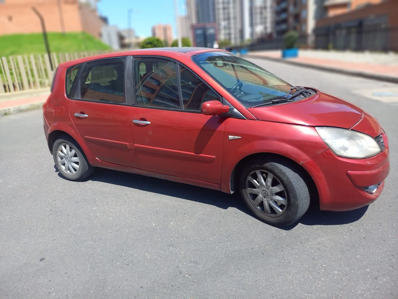 RENAULT SCENIC 2.0 2007