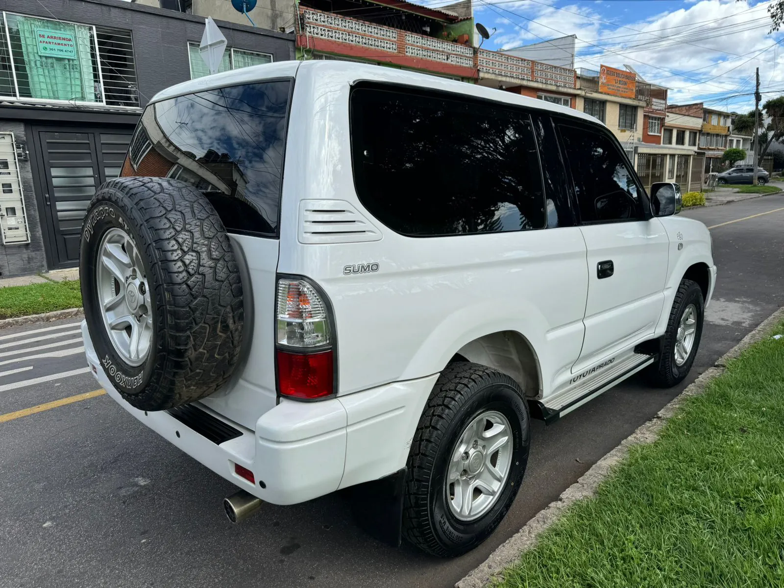 TOYOTA PRADO [LC 90] SUMO 2009