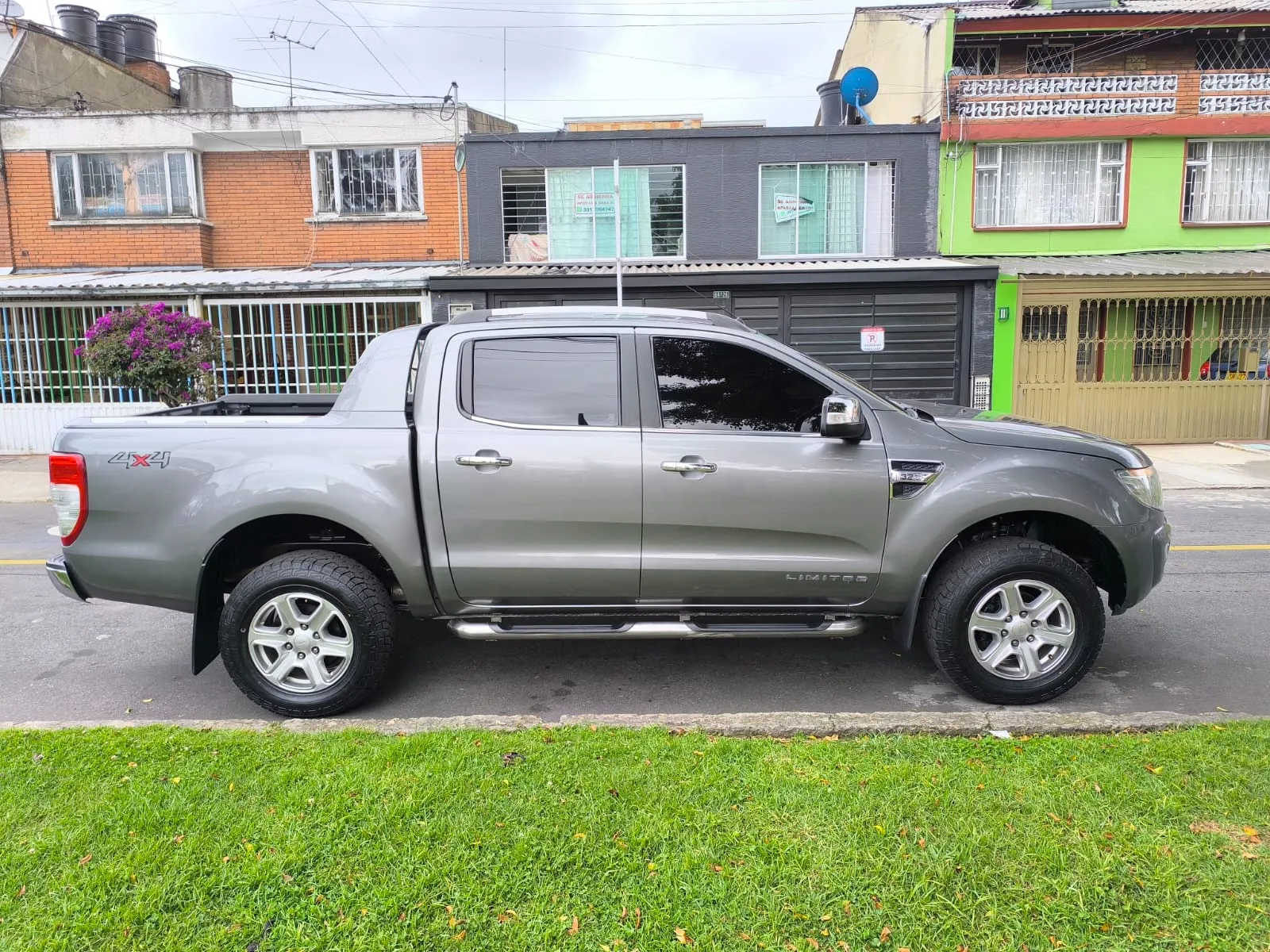 FORD RANGER LIMITED 2015