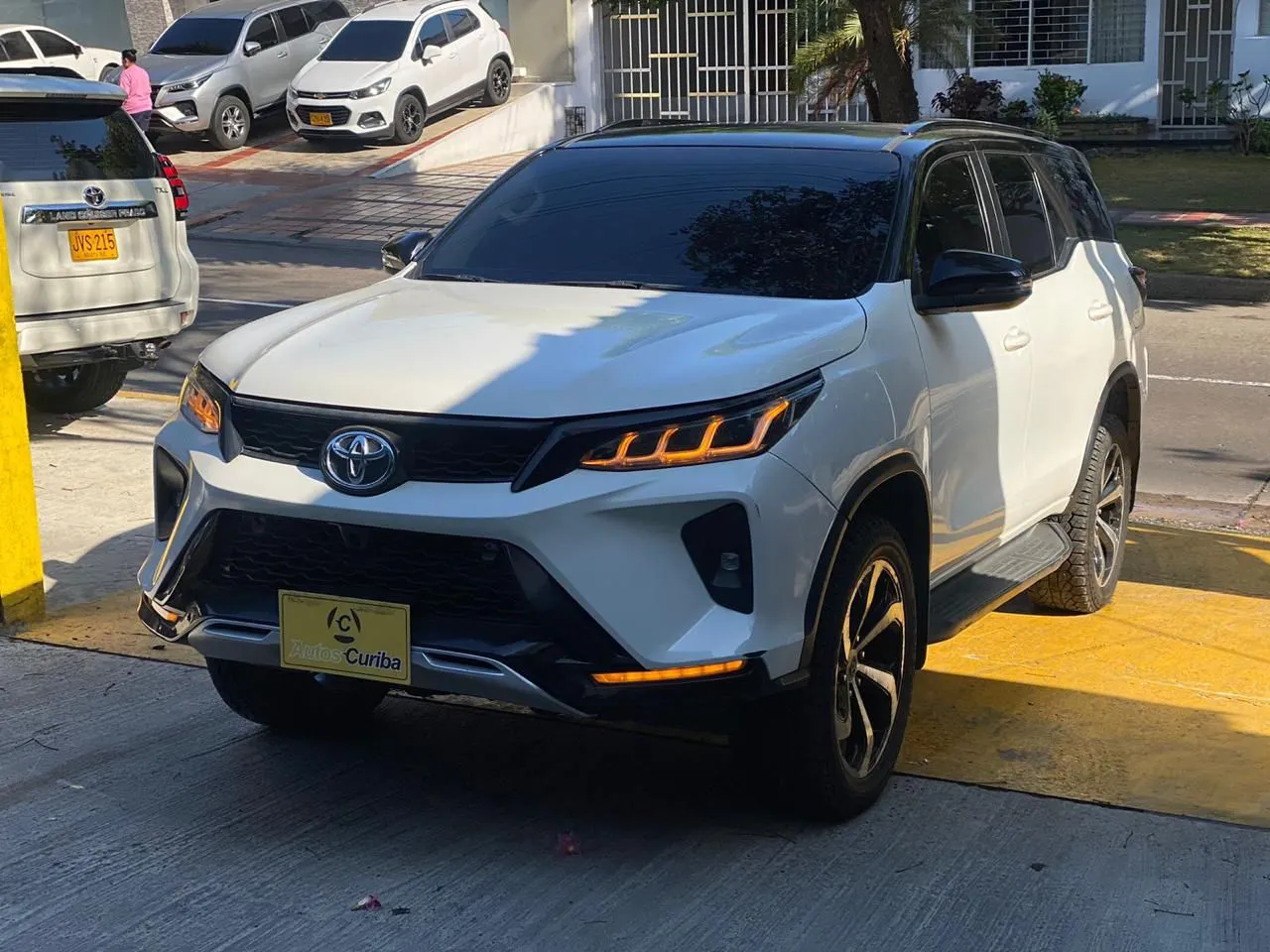 TOYOTA FORTUNER 2018