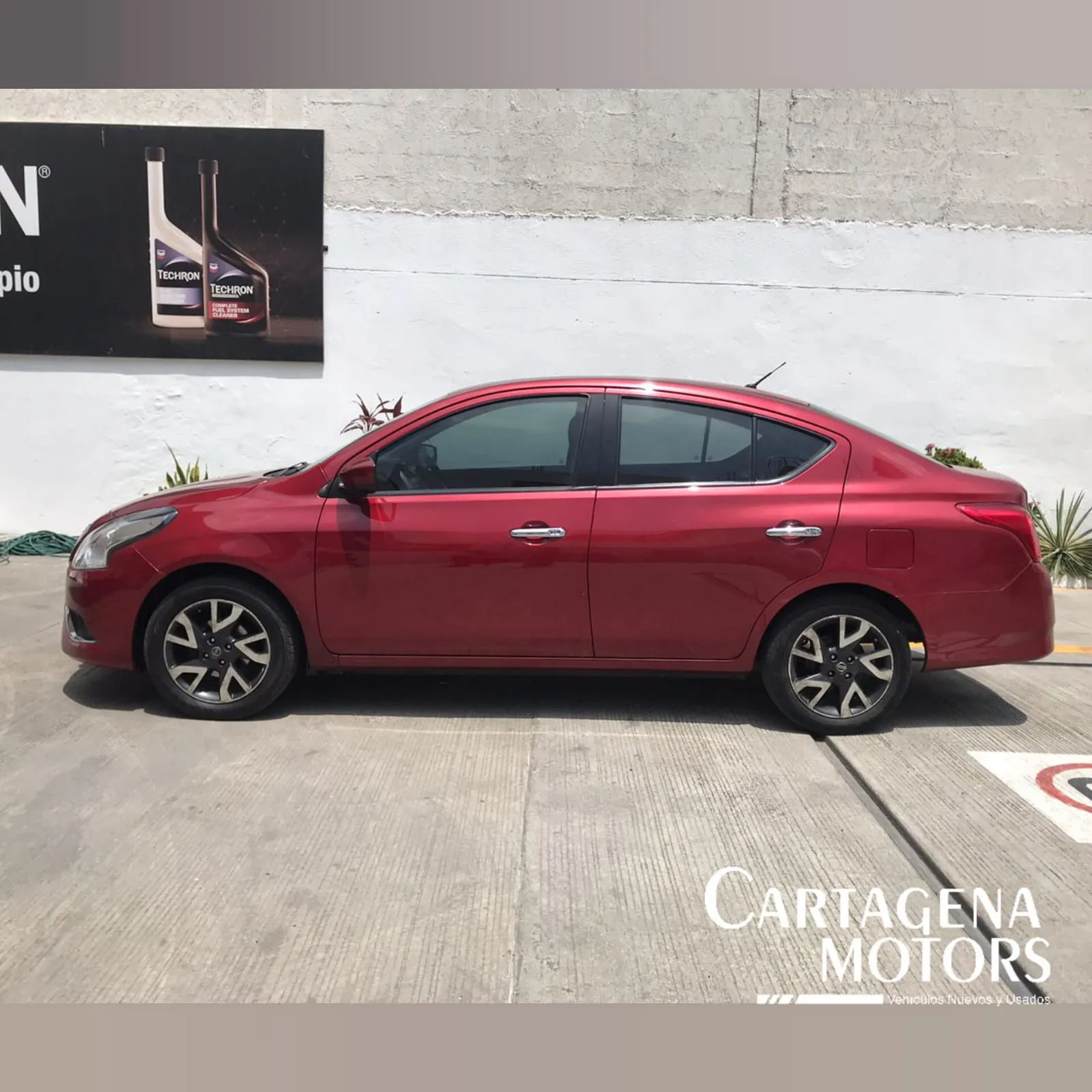 NISSAN VERSA 2019