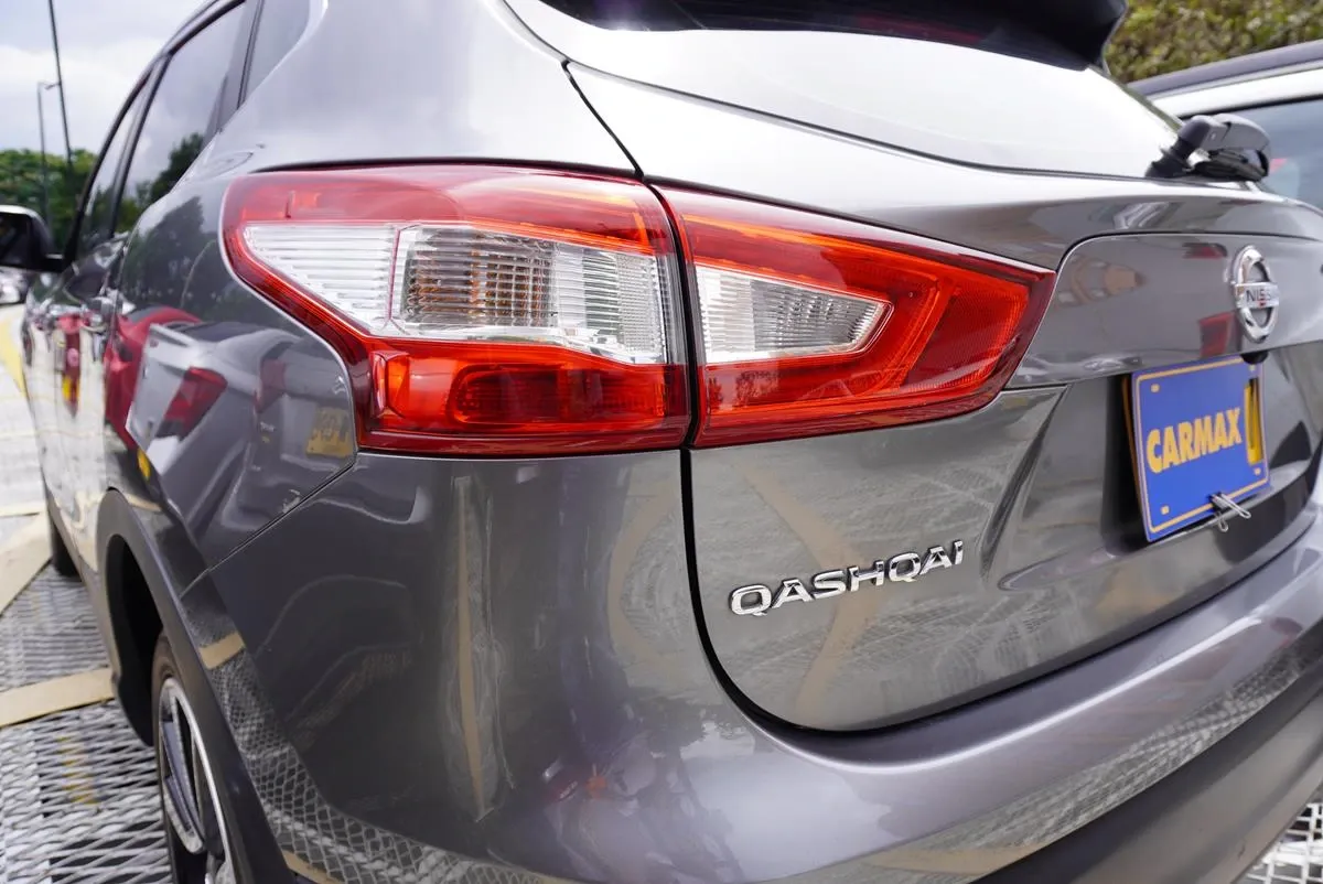 NISSAN QASHQAI 2018