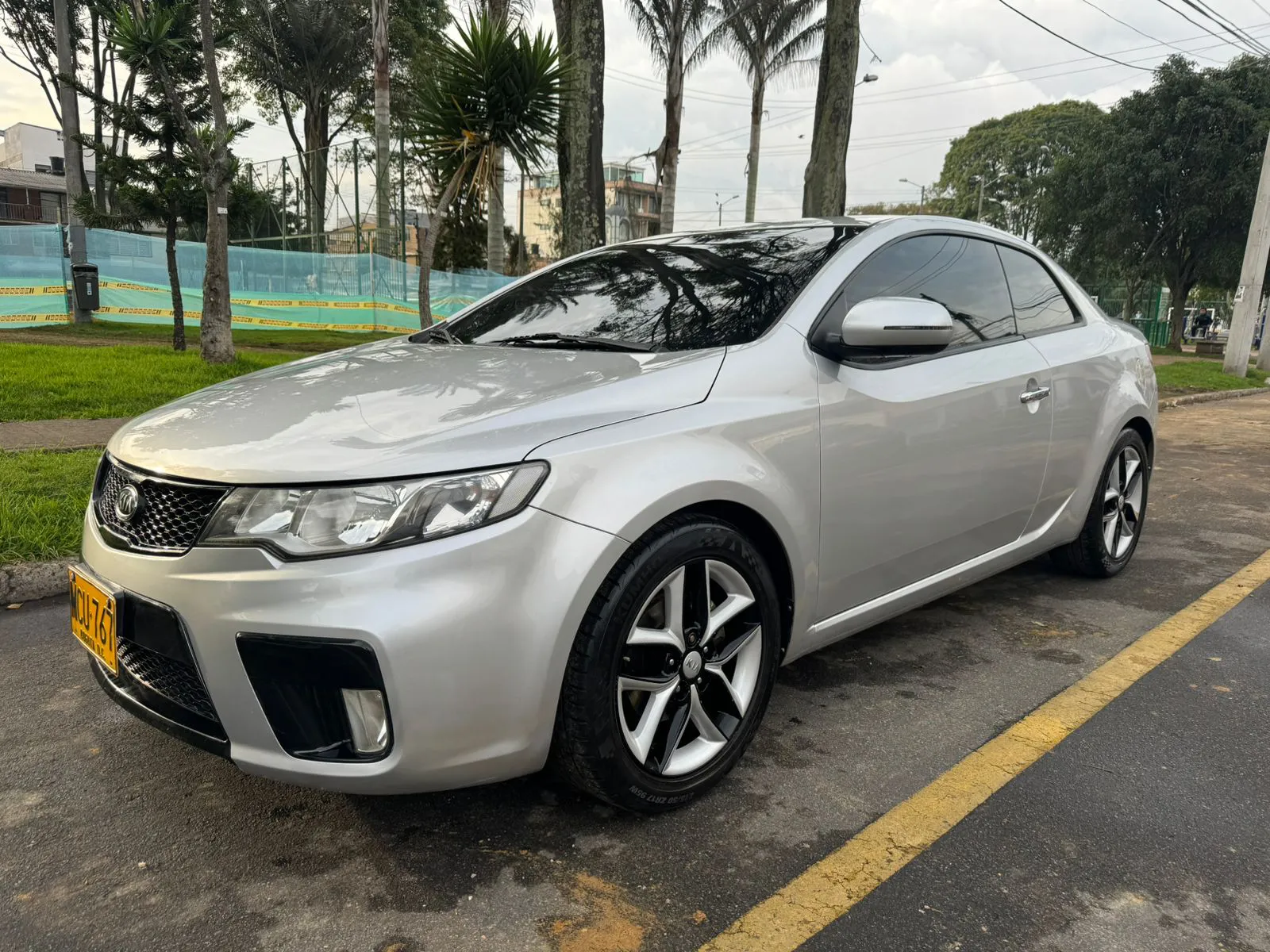 KIA CERATO KOUP SX 2013