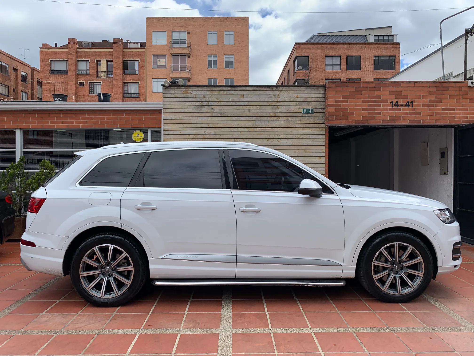 AUDI Q7 2018