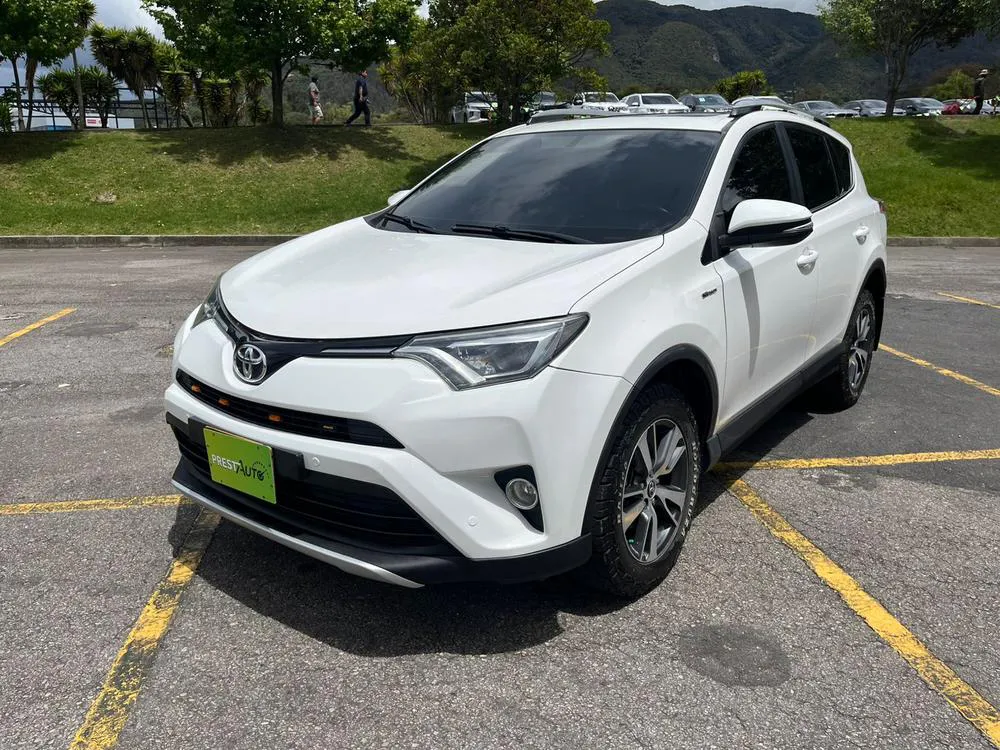 TOYOTA RAV4 [4] [FL] STREET 2017