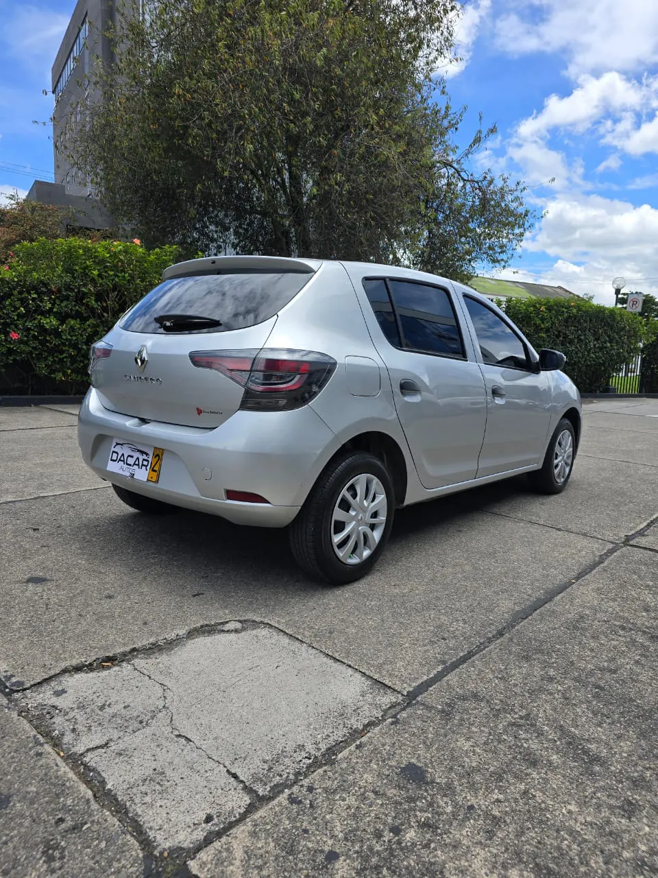 RENAULT SANDERO 2022